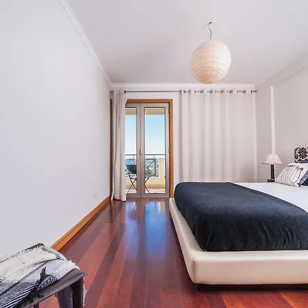 Falesia Apartment - Pool & Sea View By Lovelystay *