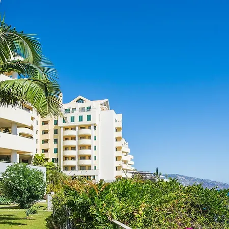 Falesia Apartment - Pool & Sea View By Lovelystay Apartment Funchal (Madeira)